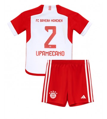 Maillot de foot Bayern Munich Dayot Upamecano #2 Domicile enfant 2023-24 Manches Courte (+ pantalon court)